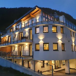 Chasa Allegria Apartment Ischgl