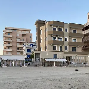 hotellátogatás